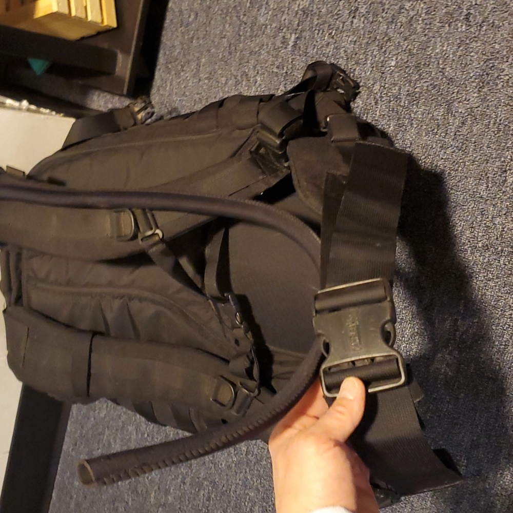 Camelbak backpack - Picture 10 of 14